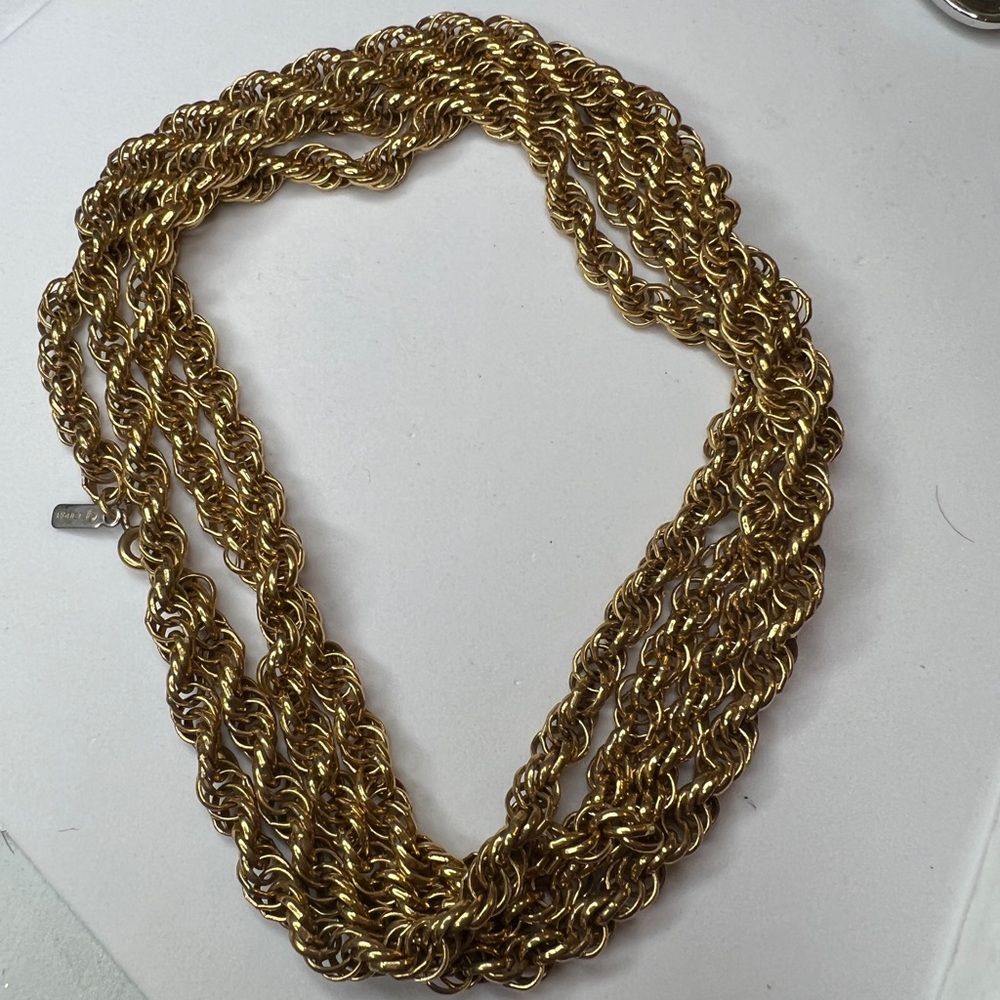 27" Monet signed twice rope chain